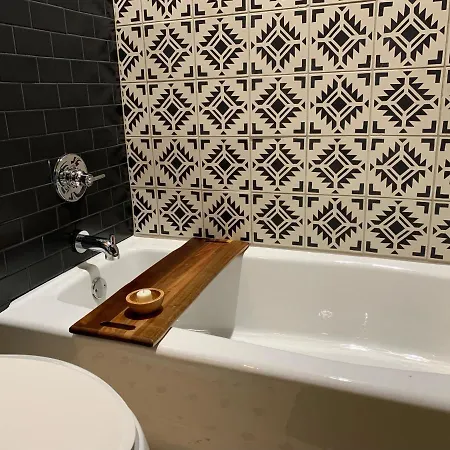 Aparthotel 215 Washington 4*
