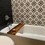 Aparthotel 215 Washington 4*