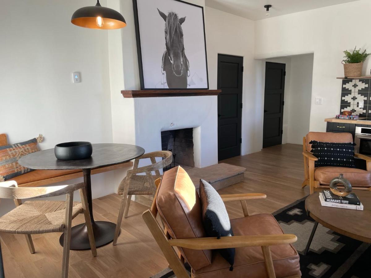 215 Washington Santa Fe